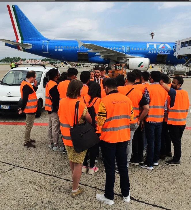 milan_airport.jpg milan_airport.jpg