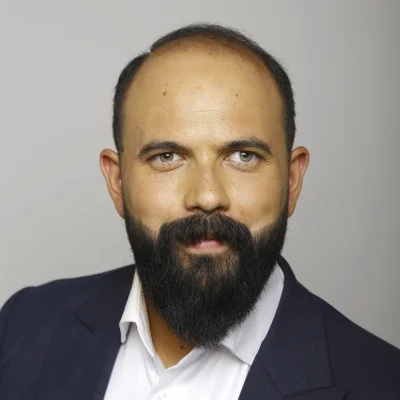 Dr. Dawud Ansari Dr. Dawud Ansari